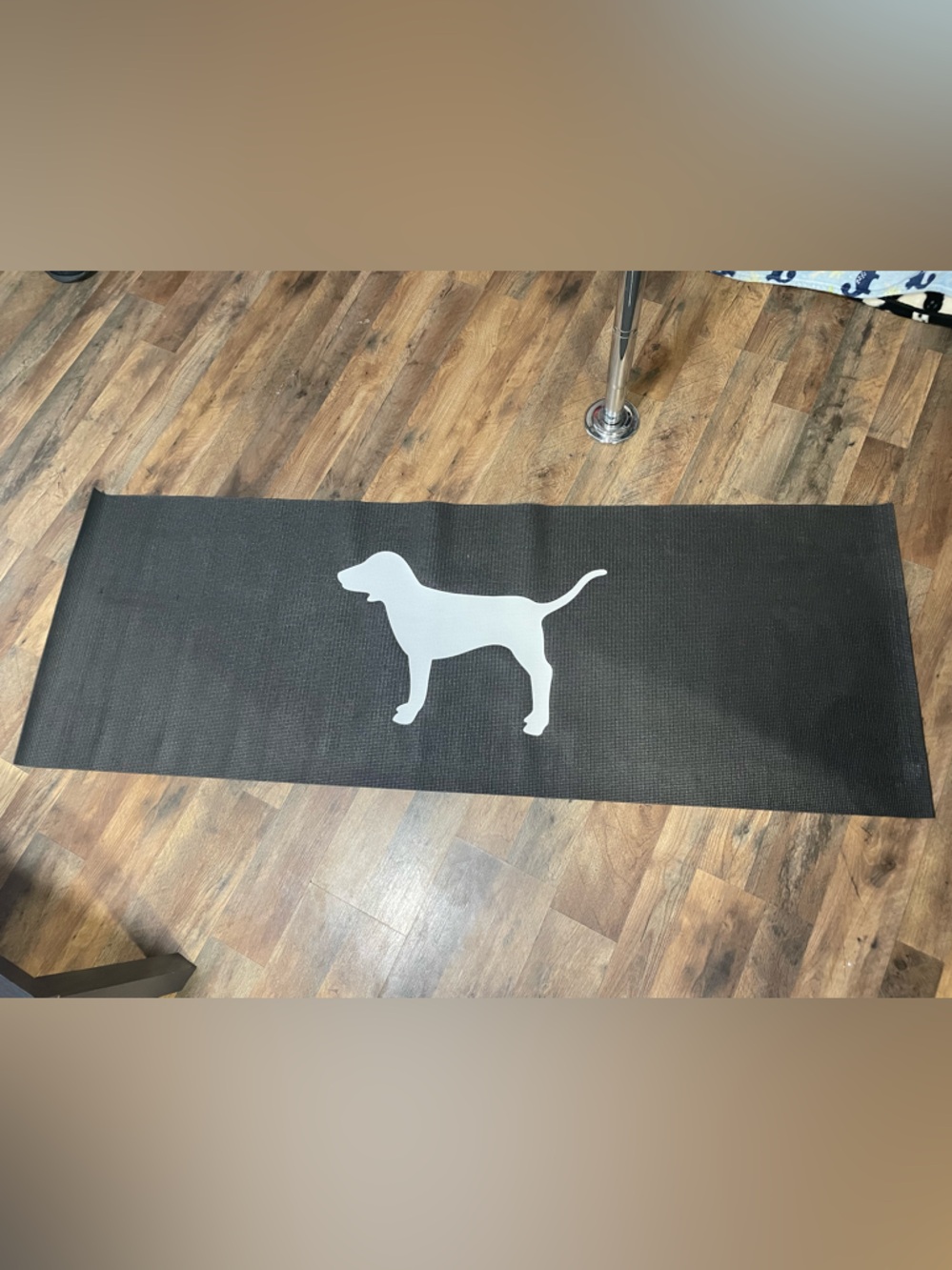 Rare Victoria’s Secret Pink Dog Black Yoga Mat With Velcro Strap